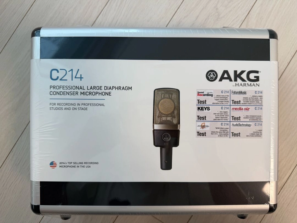 미개봉) AKG C214 콘덴서 마이크 풀박스 팝니다 이미지