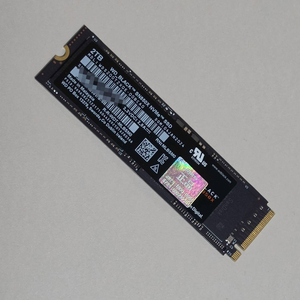 WD BLACK SN850X 2TB NVMe SSD 대원정품 / 건강 100% 이미지