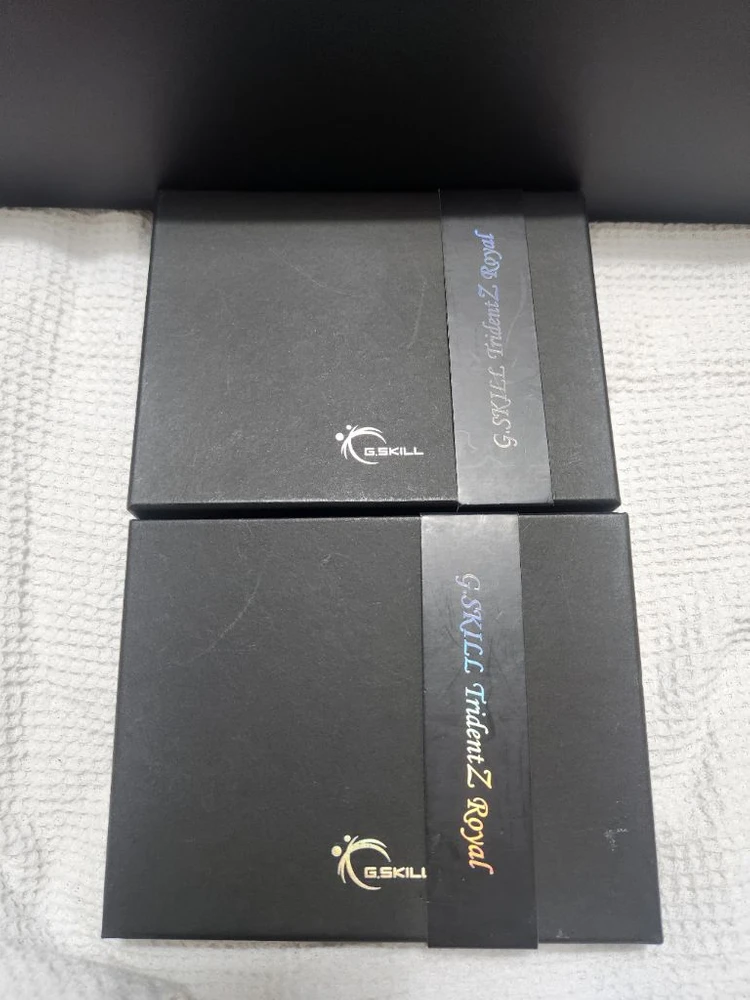 지스킬 Trident Z Royal DDR4 3200 CL14 32GB (8GBx4) 판매 이미지