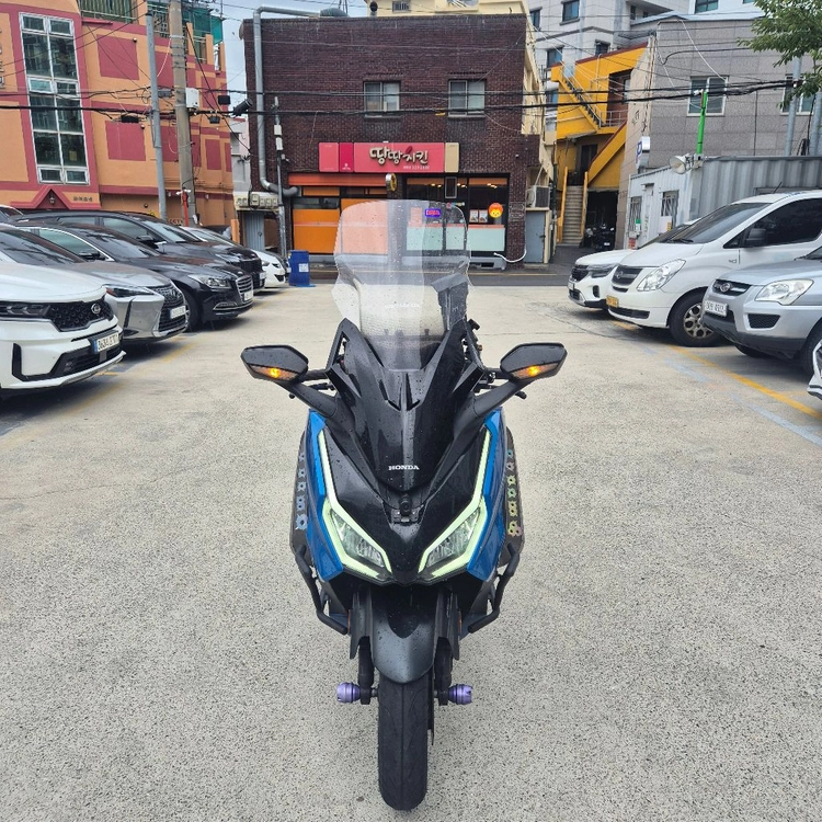 혼다 포르자350 스쿠터 블루 24년식 경정비 차량팝니다 이미지