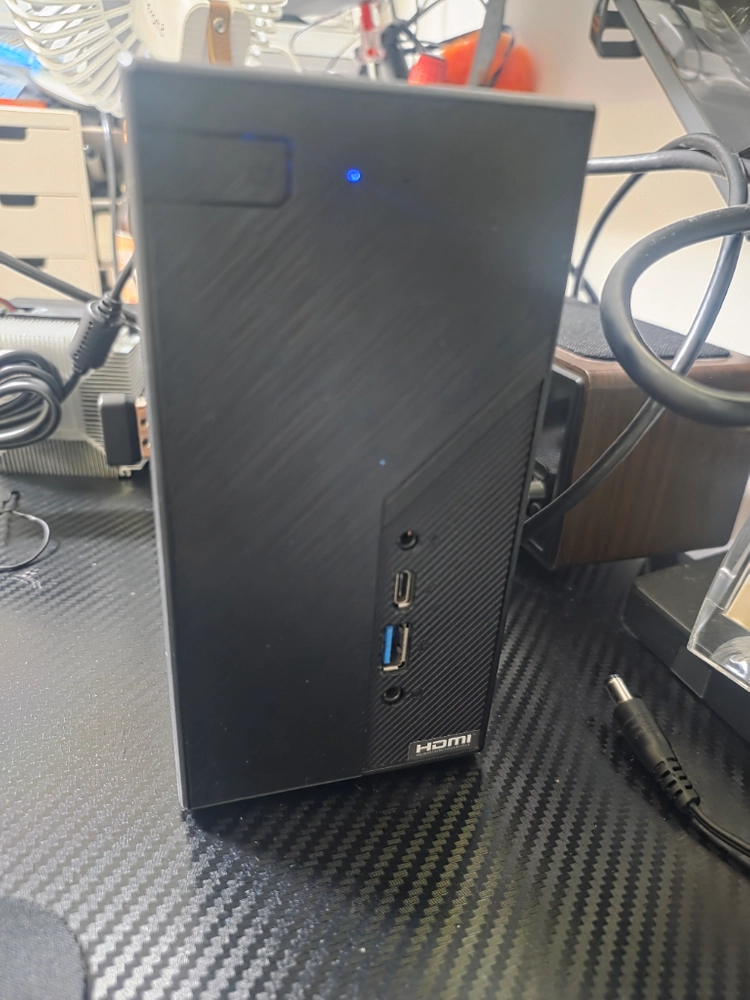 asrock deskmini x300 라이젠7 미니pc 이미지