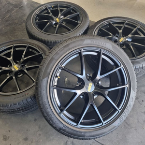 BBS st 18인치 2354518 휠타이어 팝니다 이미지