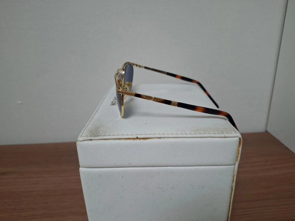 크로커다일 선글라스 이미지