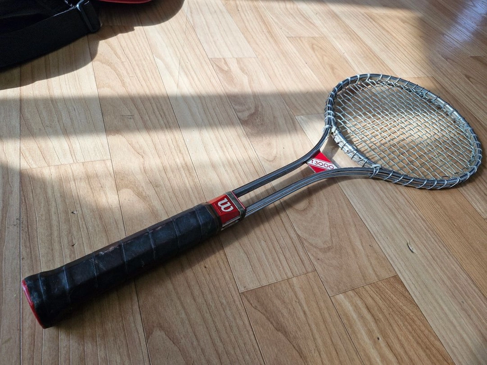 WILSON 윌슨 T3000 빈티지 테니스 금속 라켓 + 가방 이미지