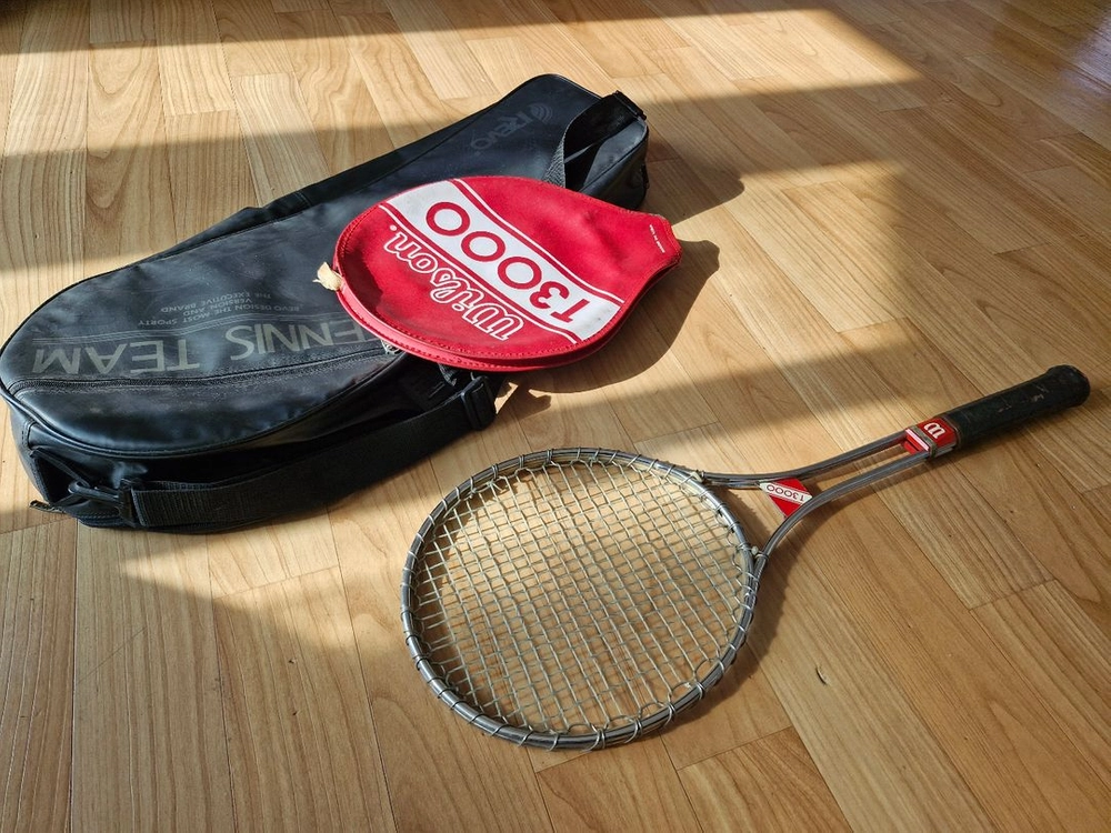 WILSON 윌슨 T3000 빈티지 테니스 금속 라켓 + 가방 이미지