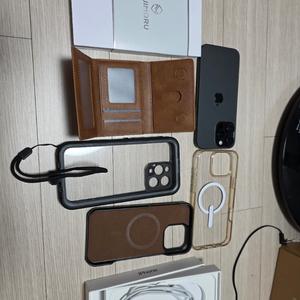 아이폰 16 Pro Max 256GB 블랙 티타늄 풀박스 이미지