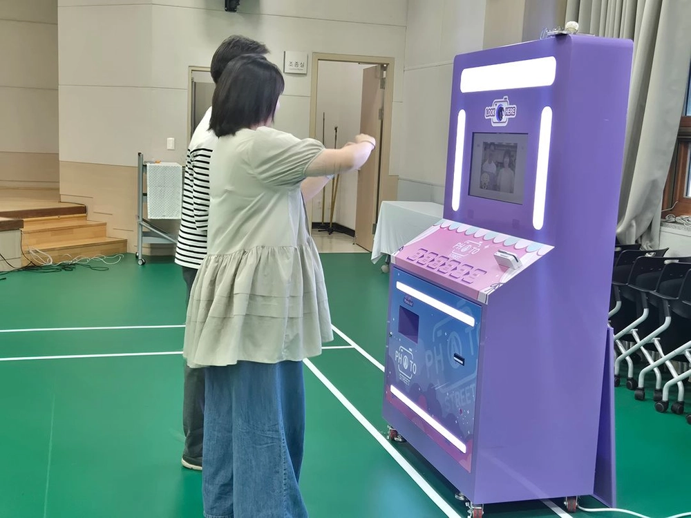 포토부스.인샹네컷.인생사진기계 렌탈 이미지