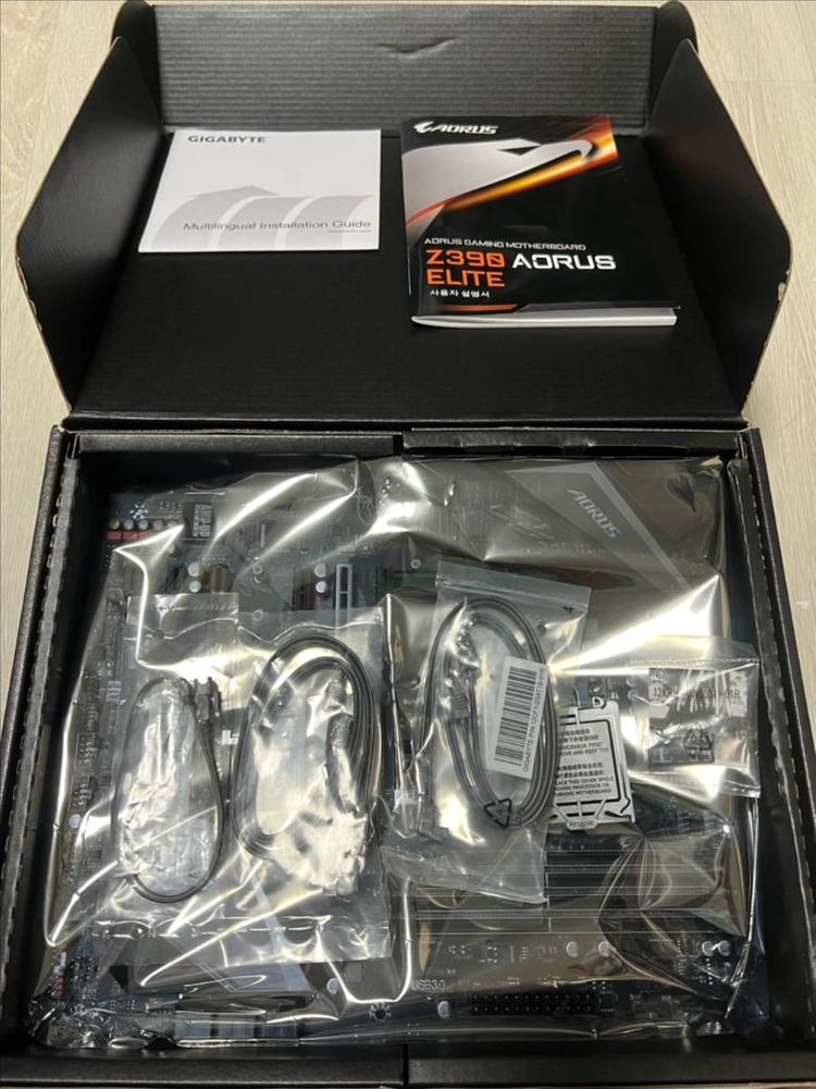 i7 8700K+Z390 AORUS ELITE+램16 이미지