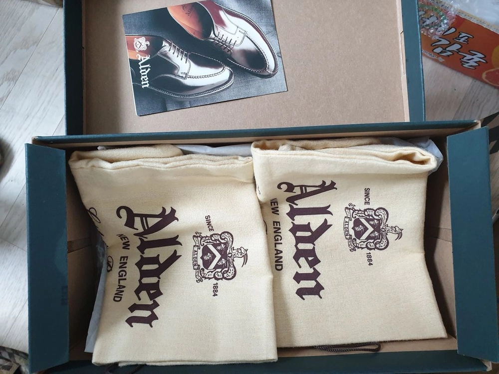알든990 8 1/2 E 신품 예물용 최저가 판매 이미지