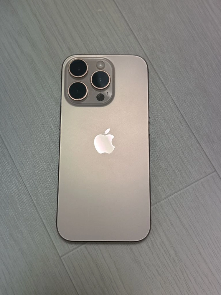 아이폰 16프로 256gb 이미지