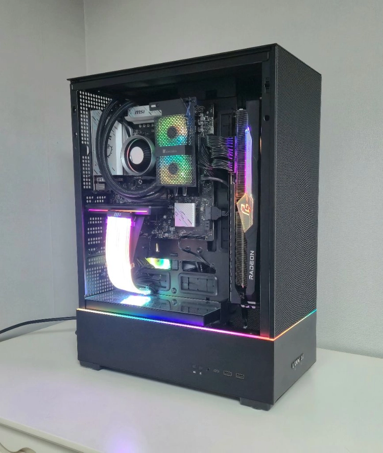 (중고) 9700x 7900xtx 램 32GB 게이밍 컴퓨터 이미지