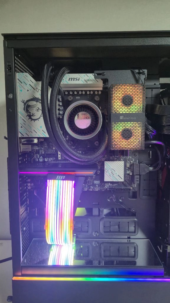 (중고) 9700x 7900xtx 램 32GB 게이밍 컴퓨터 이미지