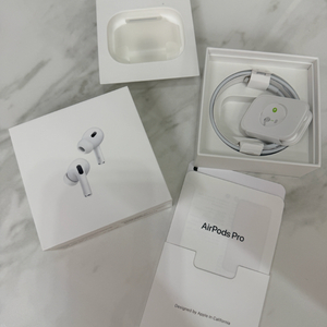 풀박 에어팟 프로2 AirPods Pro2 8핀 이미지