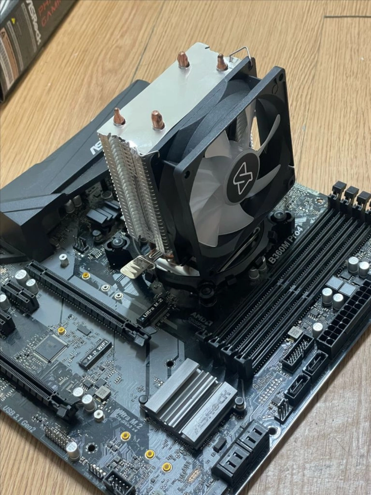 i7 9700 보드세트 B360M 메인보드, 공랭 쿨러타워 풀세트로 판매합니다. 이미지