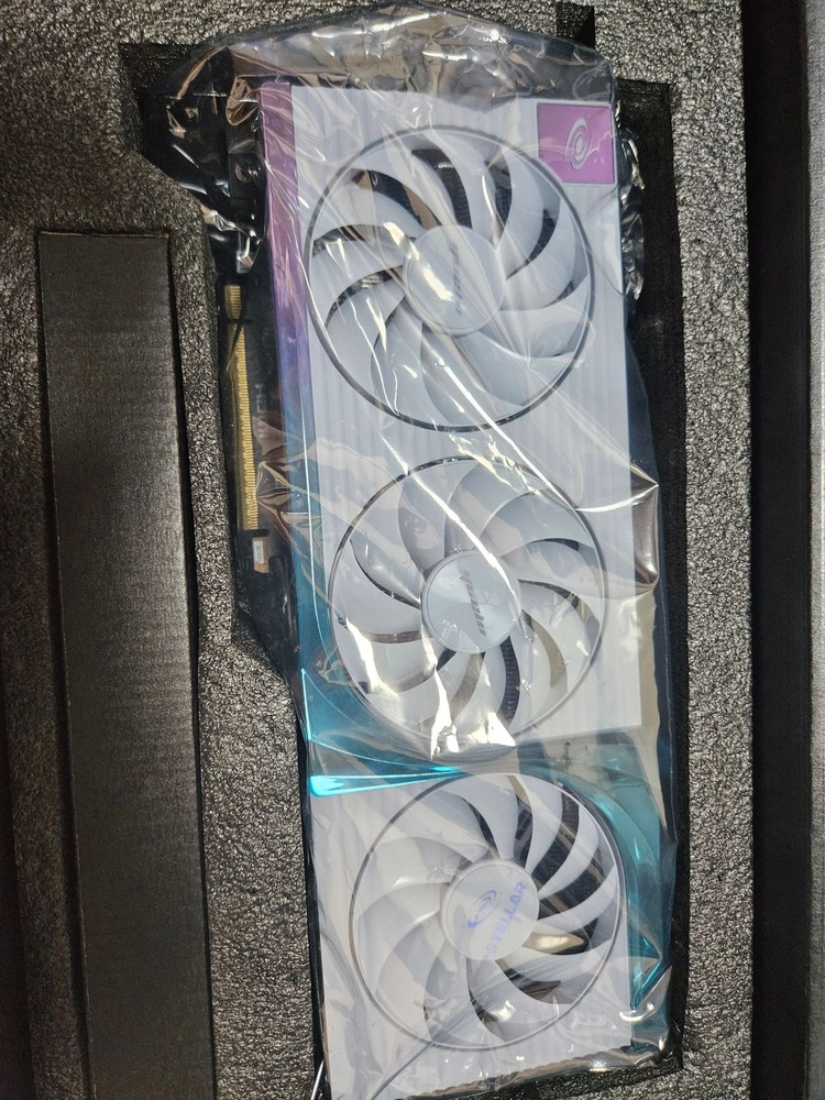 5070ti 스텔라 그래픽카드 이미지