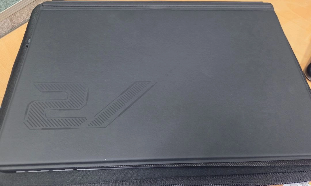 Asus Rog Flow z13 AiMax+395 64gb 1TB 팝니다 이미지