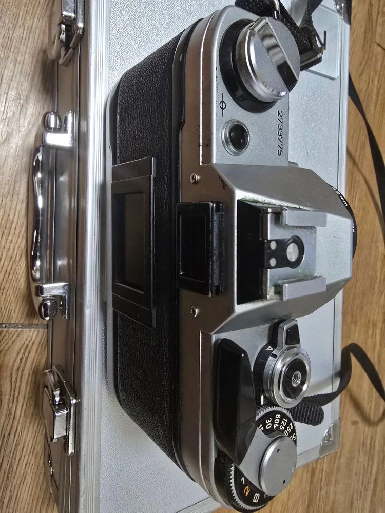 캐논 AE-1 필름 카메라 이미지