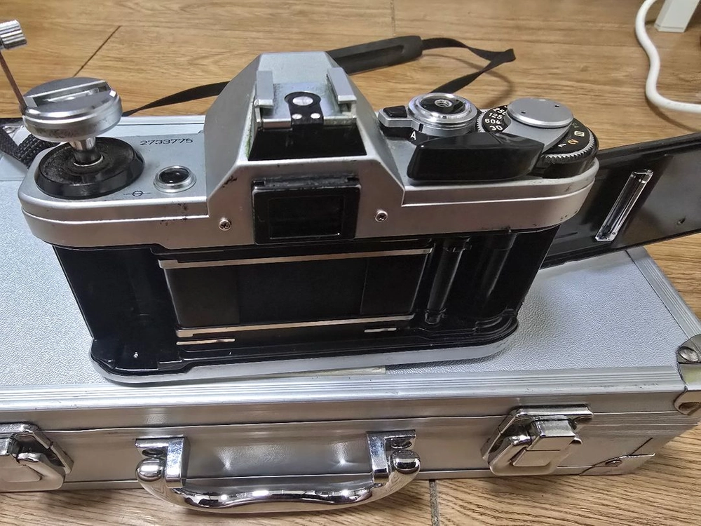 캐논 AE-1 필름 카메라 이미지