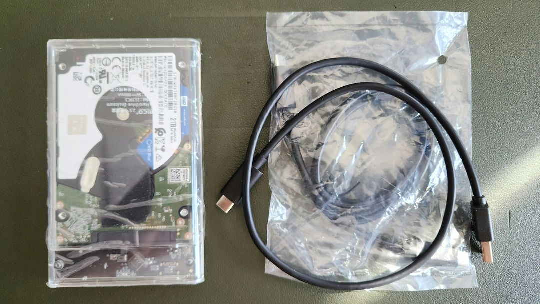 WD BLUE 2TB 2.5 WD20SPZX HDD & 오리코 투명케이스 포함 이미지