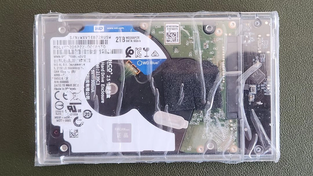 WD BLUE 2TB 2.5 WD20SPZX HDD & 오리코 투명케이스 포함 이미지