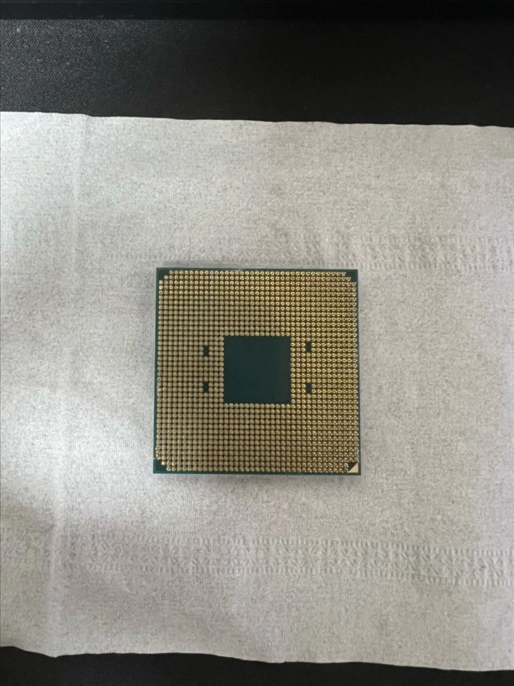 AMD 라이젠5 3600X CPU 이미지
