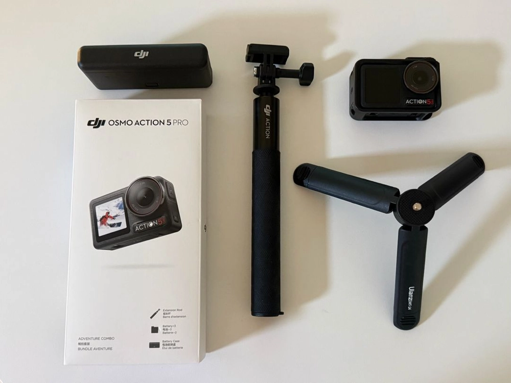 2회사용)DJI 오즈모 액션5 프로 어드벤쳐 콤보 풀구성 - 안심되는 중고거래