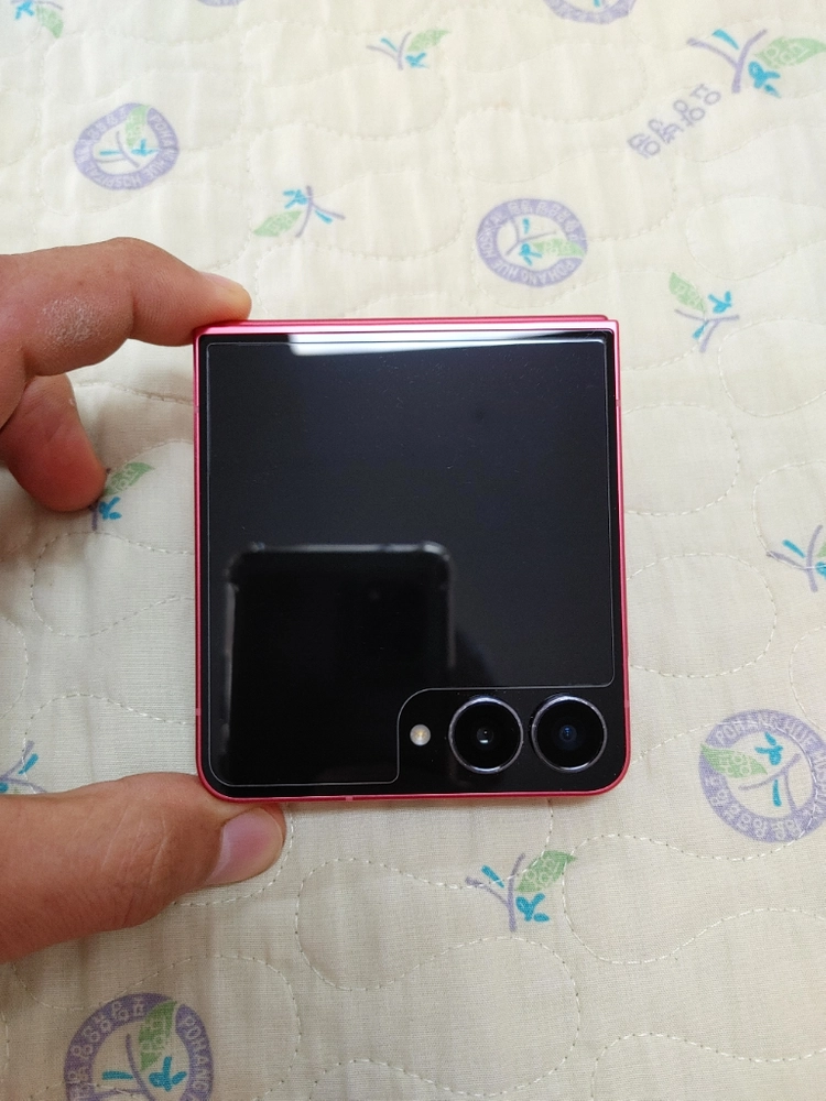새폰급 ㅡ 갤럭시 Z플립7 512GB - 안심되는 중고거래