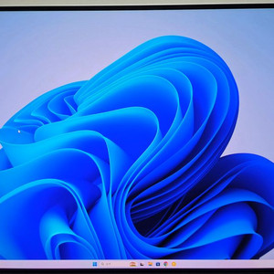 삼성 오디세이 G6 OLED 모니터 이미지
