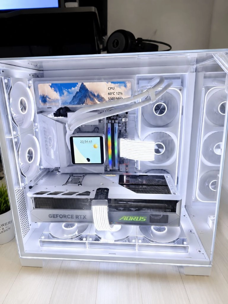 라이젠9 9950X3D RTX5080 어로스마스터 감성PC 팝니다 이미지