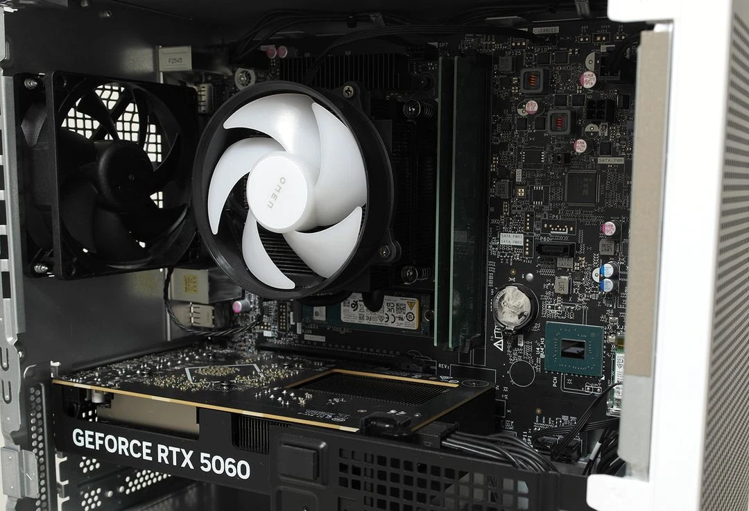 HP 오멘 코어Ultra7 인텔 14세대 지포스 RTX 5060, TG03-0008KL 이미지