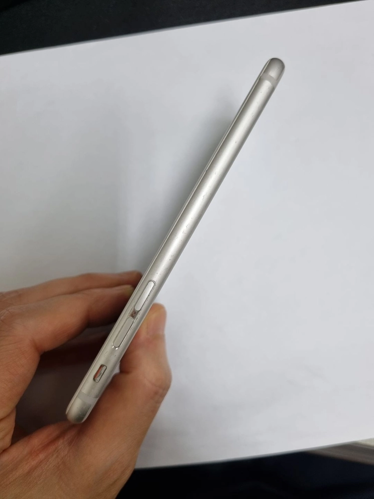 아이폰6S 16GB 실버 기능정상 중고폰 배터리100% 215902 이미지