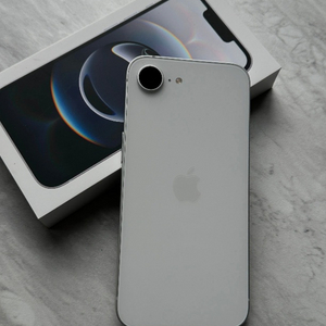 iPhone 16e 128gb 이미지