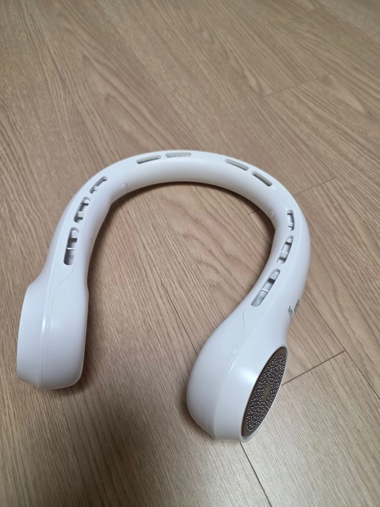 넥밴드 선풍기 이미지