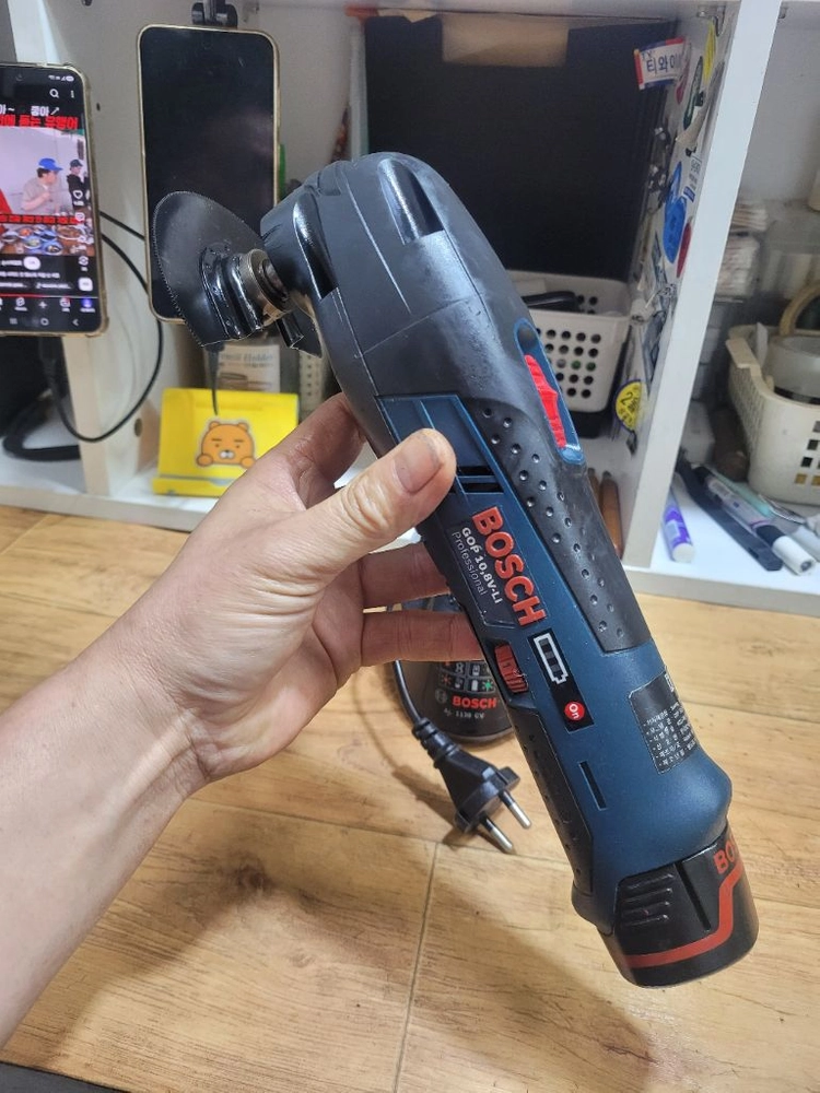 [정품]BOSCH보쉬멀티커터GOP10.8V-LI보쉬충전멀티커터만능커터 6단속도조절 S급 완쎄트 이미지