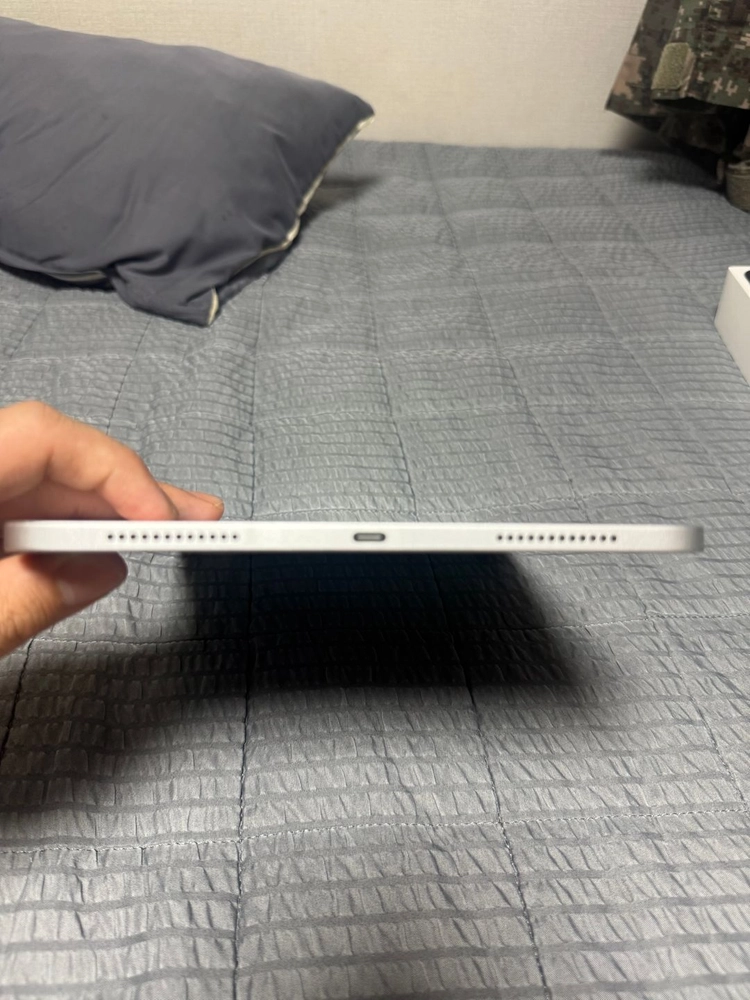 아이패드 실버 A16 128기가 와이파이 + 애플펜슬 USB-C 이미지