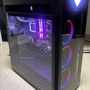 HP OMEN 45L 14700K / 32GB / 1TB / 1200w 반본체 판매합니다. 이미지