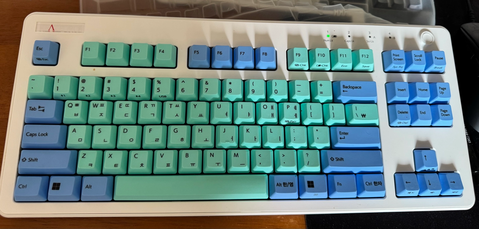 REALFORCE R3 키보드 R3HDK6 이미지