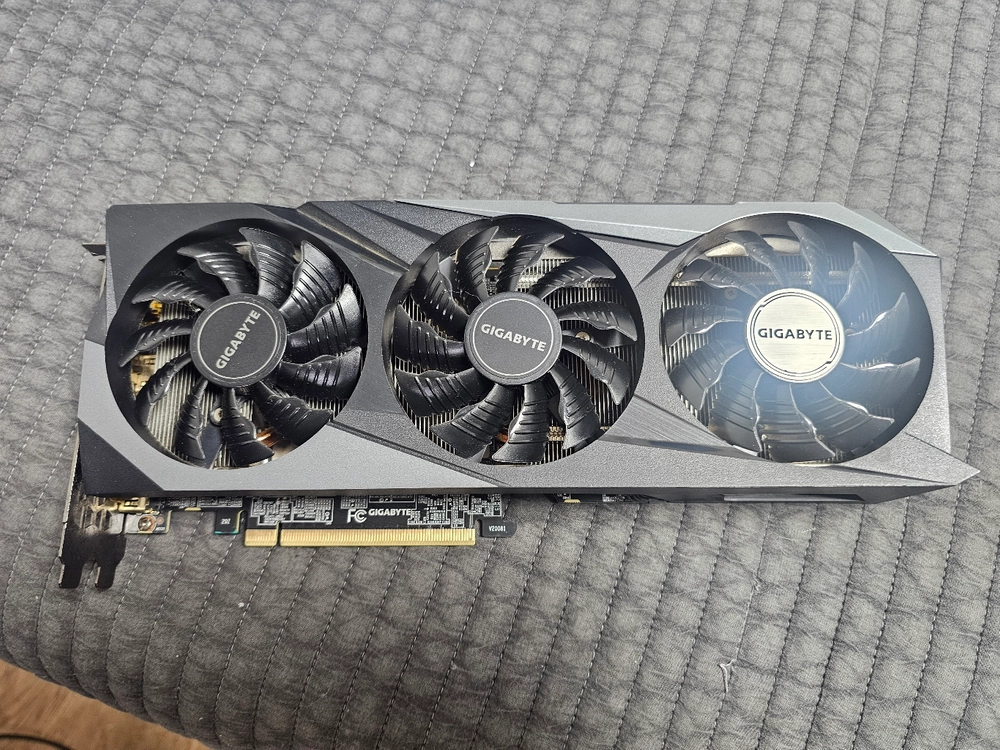 기가바이트 RTX 3070 8GB 게이밍 OC 그래픽카드 이미지