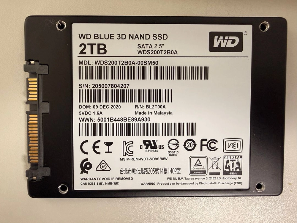 WD BLUE 3D NAND SSD 2TB 이미지