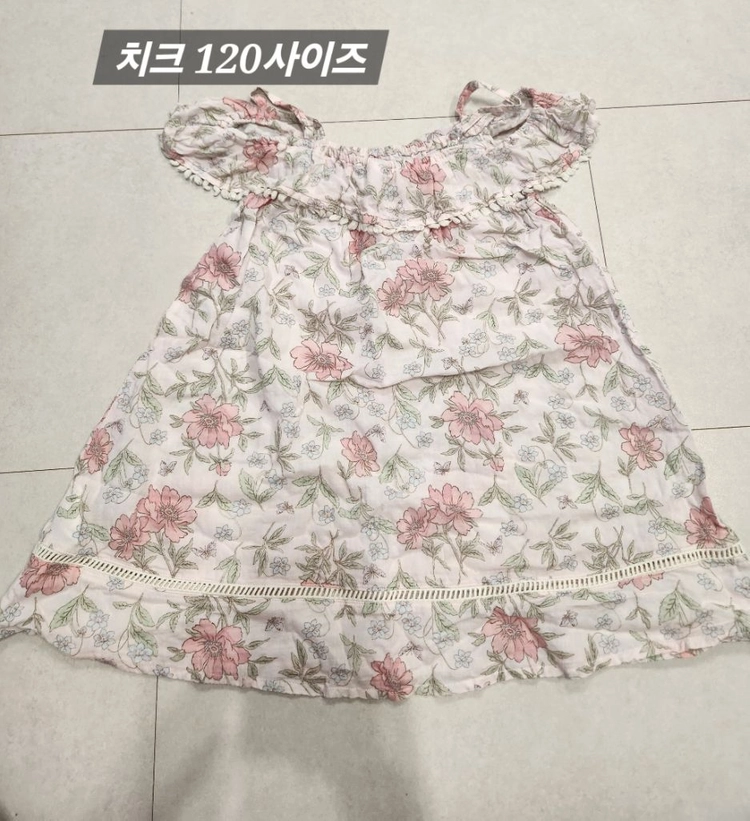 폴로 여아 원피스 5~ 6사이즈 여러벌 외 옷 다양 이미지