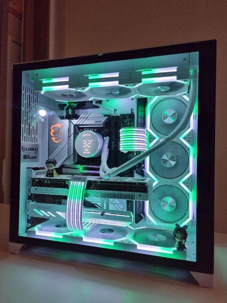게이밍&작업용 고사양 컴퓨터 i7 14700kf, rtx 5070 ti, z790 팝니다. 이미지