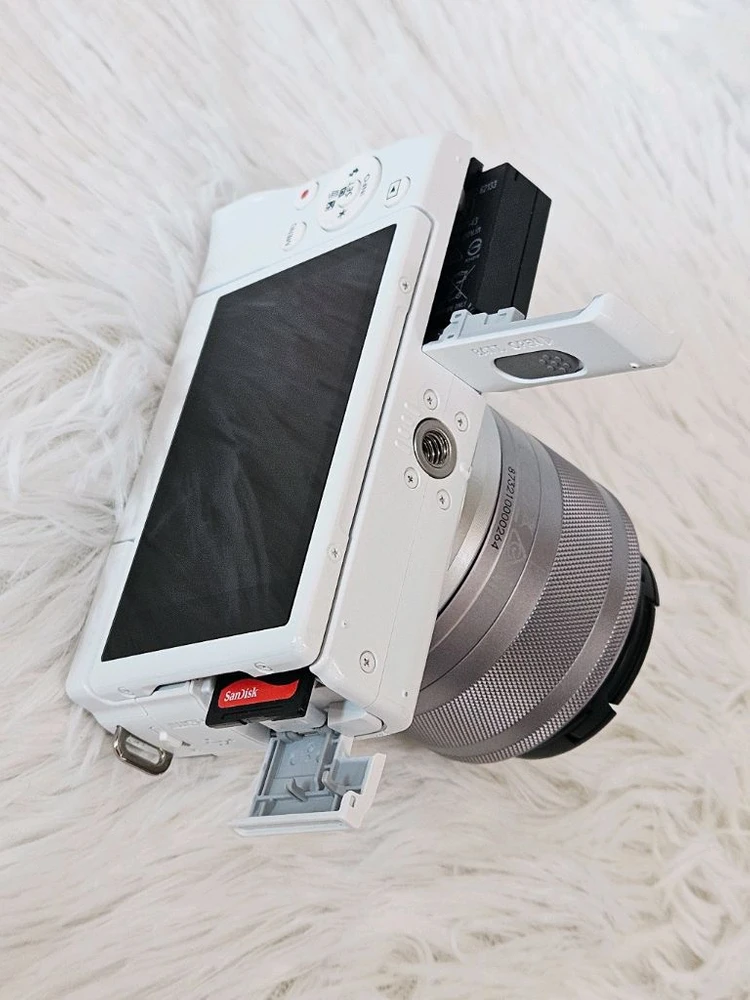 [민트급] 캐논 EOS M200 미러리스, 디카 카메라 판매 이미지