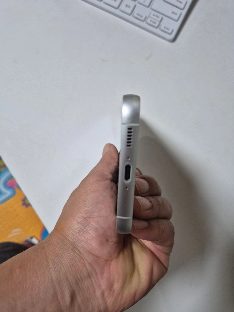 갤럭시S23FE 256G 이미지
