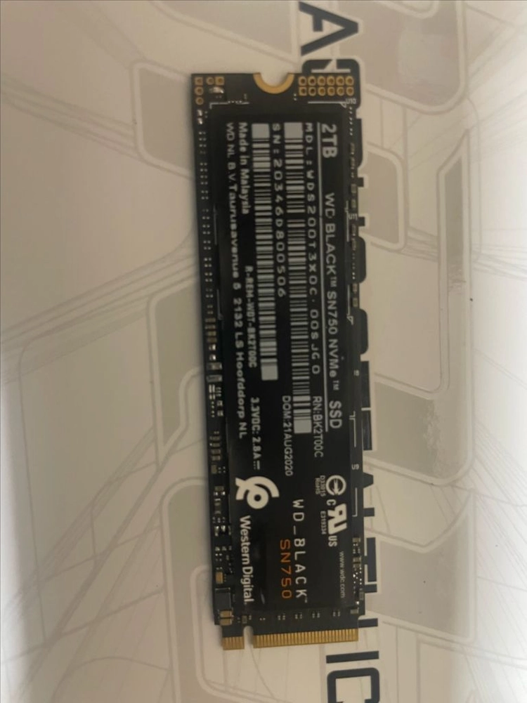 WD BLACK SN750 NVMe SSD 2TB 판매합니다 - 안심되는 중고거래