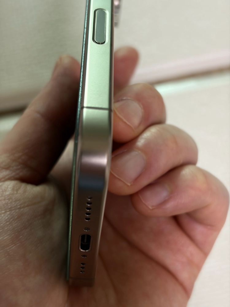 아이폰16pro 256gb 데저트티타늄 s급 이미지