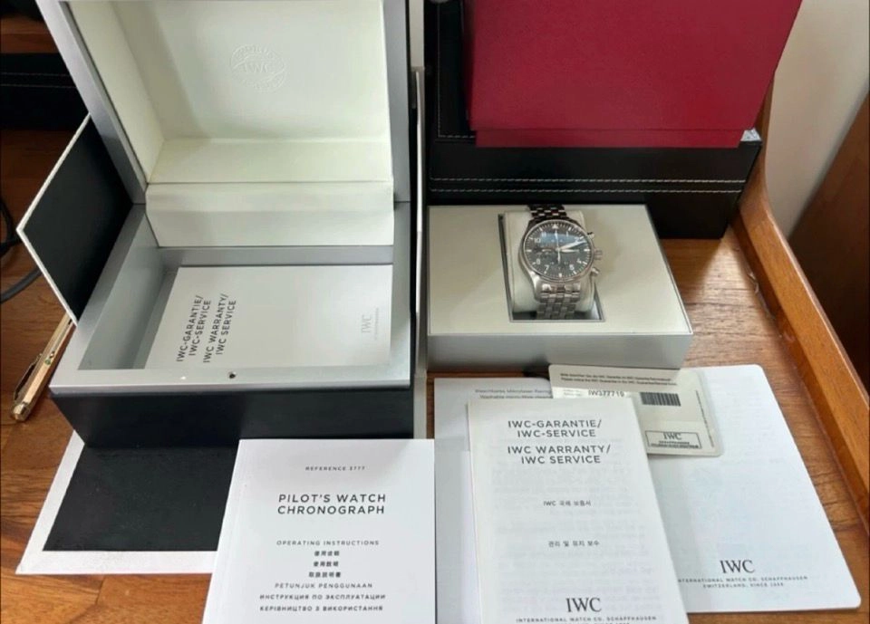 iwc 스핏파이어 377719 - 안심되는 중고거래