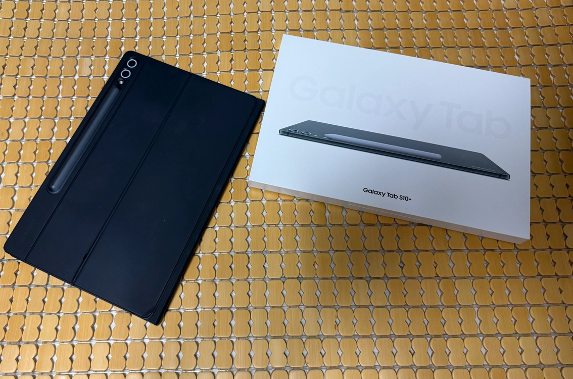 갤럭시 탭 s10플러스 wifi 256 블랙+정품 키보드케이스 이미지