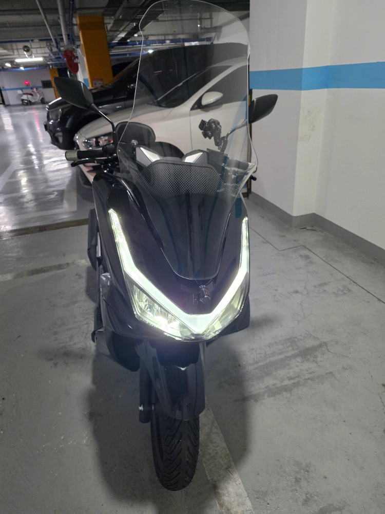 2026 혼다 PCX125 오토바이 팝니다. 이미지