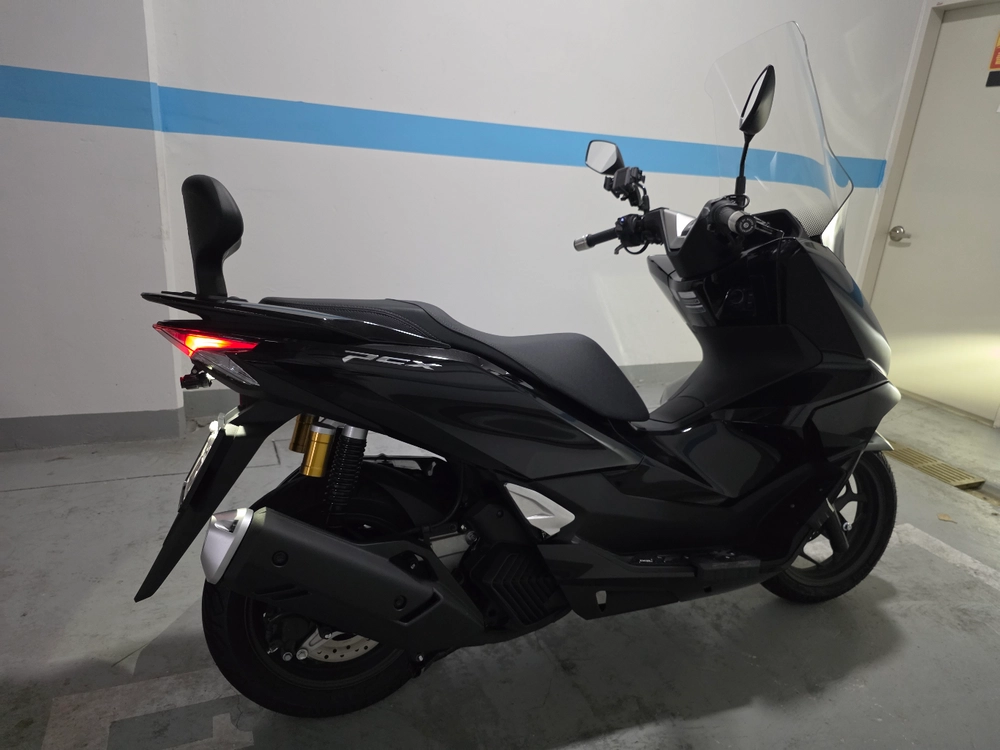2026 혼다 PCX125 오토바이 팝니다. 이미지