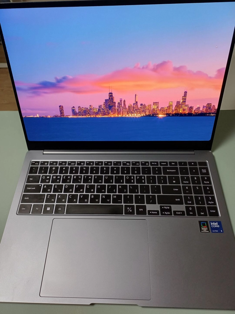 삼성 갤럭시북4 프로 16인치 (512GB / 터치스크린) 팝니다 이미지